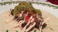 Skirt Steak Tacos with Guacamole and Chipotle Sour Cream Skirt Steak Tacos with Guacamole and Chipotle Sour Cream