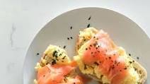 Smoked Salmon and Scrambled Eggs Smoked Salmon and Scrambled Eggs