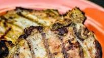 How to Grill Pork Chops on a Gas Grill How to Grill Pork Chops on a Gas Grill