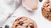 Flourless Almond Butter Chocolate Chip Cookies Flourless Almond Butter Chocolate Chip Cookies