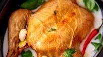 How To Cook a Whole Chicken in Coconut Milk in the Slow Cooker How To Cook a Whole Chicken in Coconut Milk in the Slow Cooker