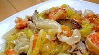 Chop Suey with Shrimp and Chinese Cabbage Chop Suey with Shrimp and Chinese Cabbage