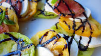 Heirloom Tomato Caprese Salad Heirloom Tomato Caprese Salad