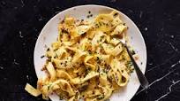 Cacio E Pepe Egg Noodles Cacio E Pepe Egg Noodles