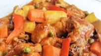 Chicken Afritada (Filipino Chicken Stew in Tomato Sauce) Chicken Afritada (Filipino Chicken Stew in Tomato Sauce)