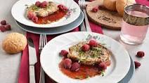 Pork Chops with Raspberry Sauce Pork Chops with Raspberry Sauce