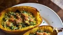 Cheesy Roasted Garlic Spaghetti Squash with Spinach Cheesy Roasted Garlic Spaghetti Squash with Spinach