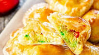 Avocado Mozzarella Puffs Avocado Mozzarella Puffs