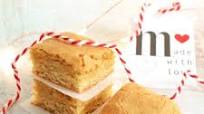 Easy Blondie Recipe - How to make blondies Easy Blondie Recipe - How to make blondies