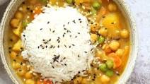 Vegan Japanese Curry in Instant Pot (saucepan option) Vegan Japanese Curry in Instant Pot (saucepan option)