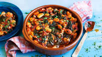 Gigantes with tomatoes and greens Gigantes with tomatoes and greens
