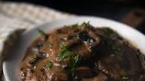 Vegan Burger Steak (Filipino-Style Salisbury Steak) Vegan Burger Steak (Filipino-Style Salisbury Steak)