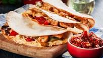 Quesadillas de pollo a la barbacoa. Receta fácil Quesadillas de pollo a la barbacoa. Receta fácil