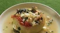Stuffed Kohlrabi with Tomatoes and Feta Cheese Stuffed Kohlrabi with Tomatoes and Feta Cheese