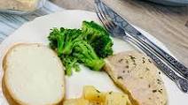Slow Cooker Pork Chops and Potatoes Slow Cooker Pork Chops and Potatoes