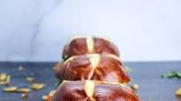 Instant Pot Chicken Tikka Sliders with Caramelized Onions Instant Pot Chicken Tikka Sliders with Caramelized Onions