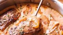 Pork Chops in Apple Cider Sauce Pork Chops in Apple Cider Sauce