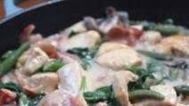 One Pan Creamy Chicken and Veggies: Dairy-Free, Low-Carb, Paleo and Whole30! One Pan Creamy Chicken and Veggies: Dairy-Free, Low-Carb, Paleo and Whole30!