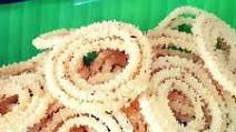 Rice Flour Crispy Snack (MURUKKU) Rice Flour Crispy Snack (MURUKKU)