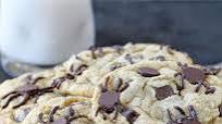 Spider Infested Chocolate Chip Cookies Spider Infested Chocolate Chip Cookies