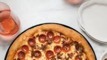 Meat Lover’s Pizza Meat Lover’s Pizza