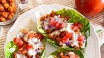 15 Minute Chickpea Wraps with Garlic Sauce 15 Minute Chickpea Wraps with Garlic Sauce