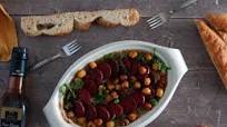 Hot Hummus With Turkish Sausage Sucuklu Humus Hot Hummus With Turkish Sausage Sucuklu Humus