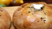 Macaroni Grill's Rosemary Herbed Bread for Bread Machines Recipe - (4.7/5)