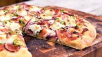 Jalapeño Bacon Cream Cheese Pizza Jalapeño Bacon Cream Cheese Pizza