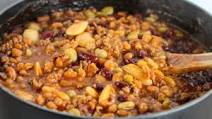 Calico Baked Beans with Hamburger and Bacon Calico Baked Beans with Hamburger and Bacon