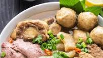 Phở (Vietnamese Beef Noodle Soup) Phở (Vietnamese Beef Noodle Soup)