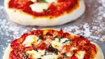 Margherita pizza Margherita pizza