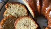 Moist Banana Pound Cake Moist Banana Pound Cake