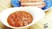 Salsa barbacoa casera. La gran salsa para la carne Salsa barbacoa casera. La gran salsa para la carne