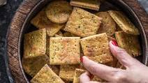 Baked Methi Mathri Baked Methi Mathri