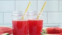 Easiest Watermelon Juice (to Share with the Kids) Easiest Watermelon Juice (to Share with the Kids)