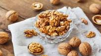 Nueces en la cocina, el fruto seco rico en grasas saludables: propiedades, beneficios y cómo sacarles partido con cinco recetas Nueces en la cocina, el fruto seco rico en grasas saludables: propiedades, beneficios y cómo sacarles partido con cinco recetas