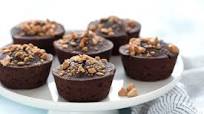 Mini Flourless PB Chocolate Cakes Mini Flourless PB Chocolate Cakes