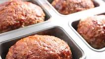 Petite Turkey Meatloaves Petite Turkey Meatloaves