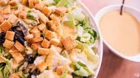 Como fazer salada caesar com molho de parmesão Como fazer salada caesar com molho de parmesão