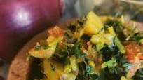 Fenugreek/Methi Leaves Stir-Fry With Potato Fenugreek/Methi Leaves Stir-Fry With Potato
