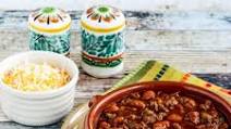Slow Cooker Beef and Refried Bean Chili Slow Cooker Beef and Refried Bean Chili