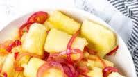 Yuca With Garlic Sauce (Yuca Con Mojo) Yuca With Garlic Sauce (Yuca Con Mojo)