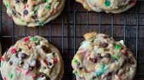 Christmas Chocolate Chip Cookies Christmas Chocolate Chip Cookies