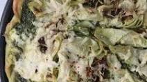 Spinach & Artichoke Pesto Pizza Spinach & Artichoke Pesto Pizza