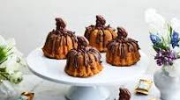 Ghirardelli Chocolate Chip Mini Bundt Cakes Ghirardelli Chocolate Chip Mini Bundt Cakes