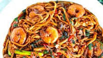 Stir-fried E-fu Noddles with Shrimp Stir-fried E-fu Noddles with Shrimp