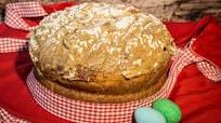 Focaccia Veneta (Fugazza o Veneziana) Panettone di Pasqua Focaccia Veneta (Fugazza o Veneziana) Panettone di Pasqua