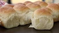 Soft, Pull-Apart Dinner Rolls Soft, Pull-Apart Dinner Rolls