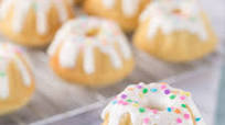 Mini Lemon Bundt Cakes Mini Lemon Bundt Cakes